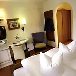 Hotel Maximilian 3*