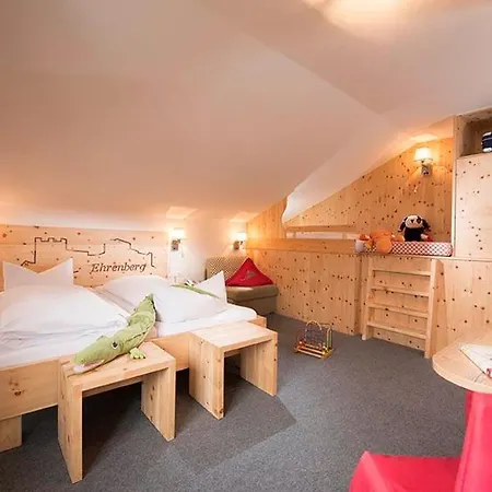 Hotel Maximilian Reuthe