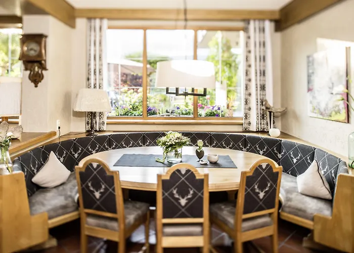 Maximilian 3* Reutte