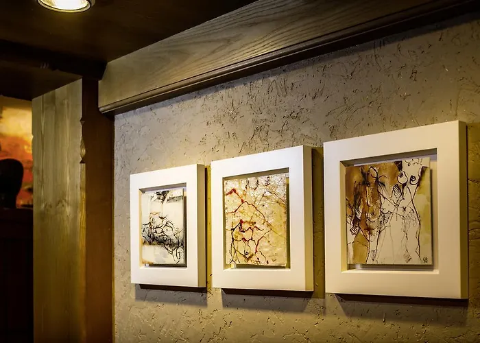 Maximilian Ξενοδοχείο